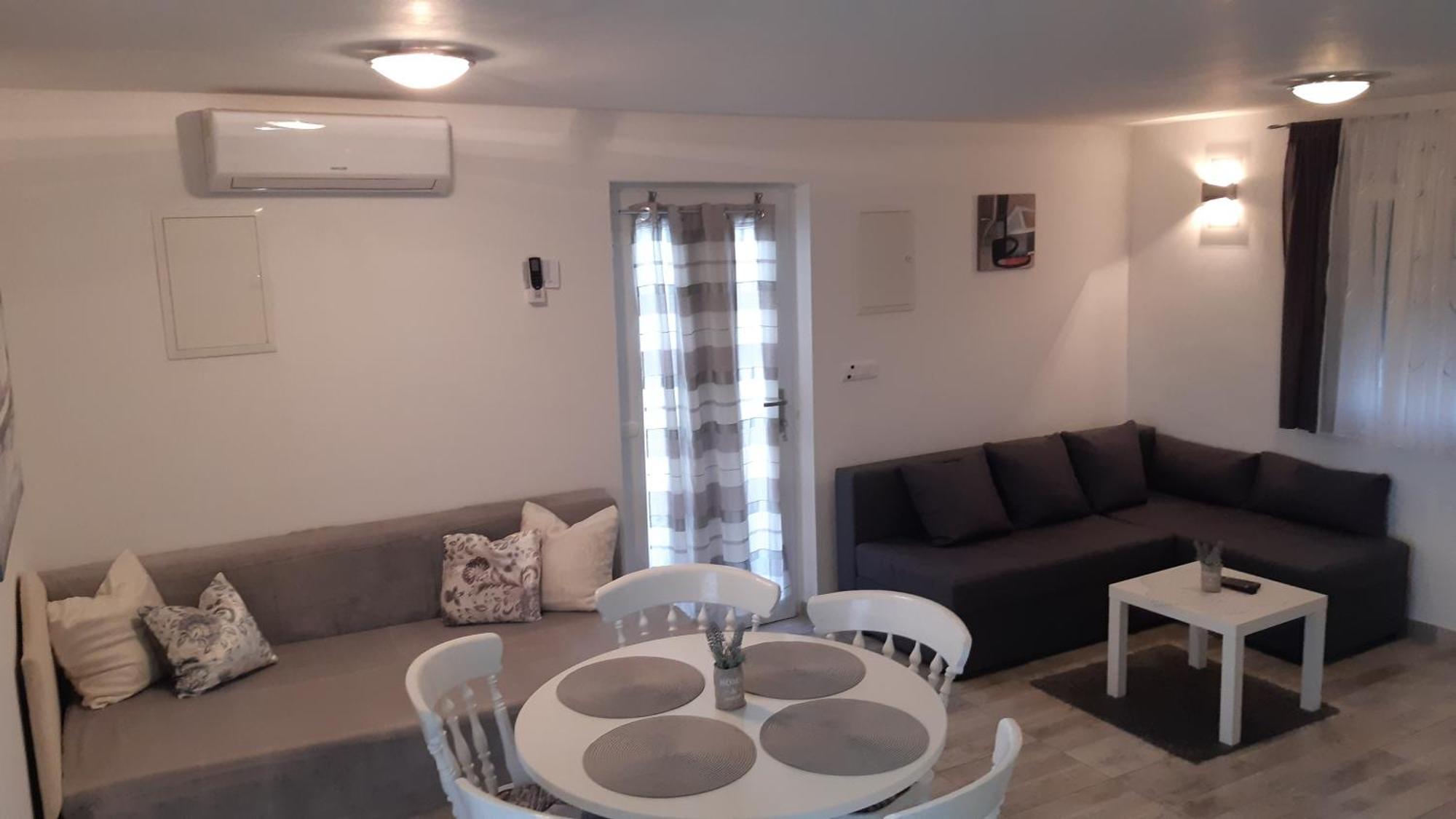 Apartman Sunce Nin Buitenkant foto